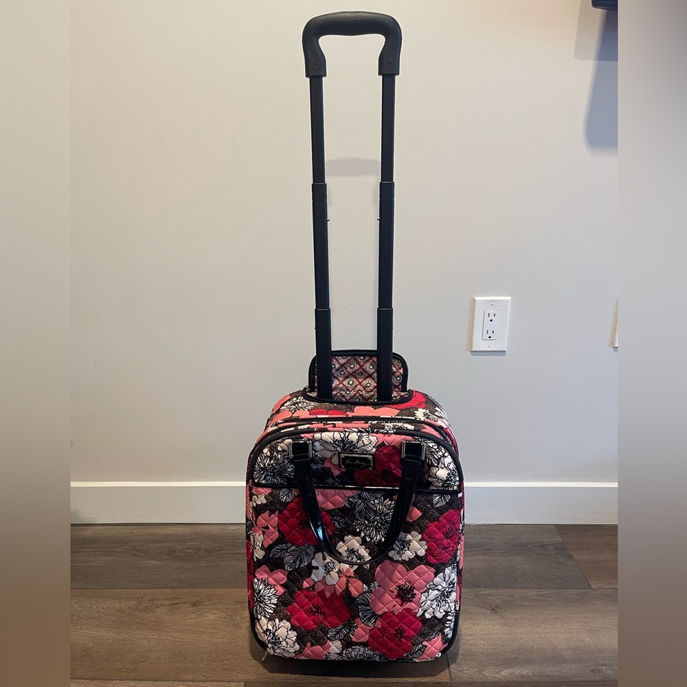 Vera Bradley rolling carry in luggage mocha rouge